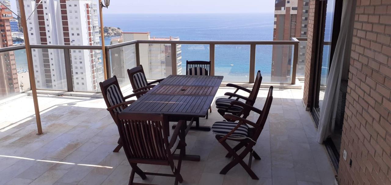 Atico Con Gran Terraza Apartment Бенидорм Екстериор снимка
