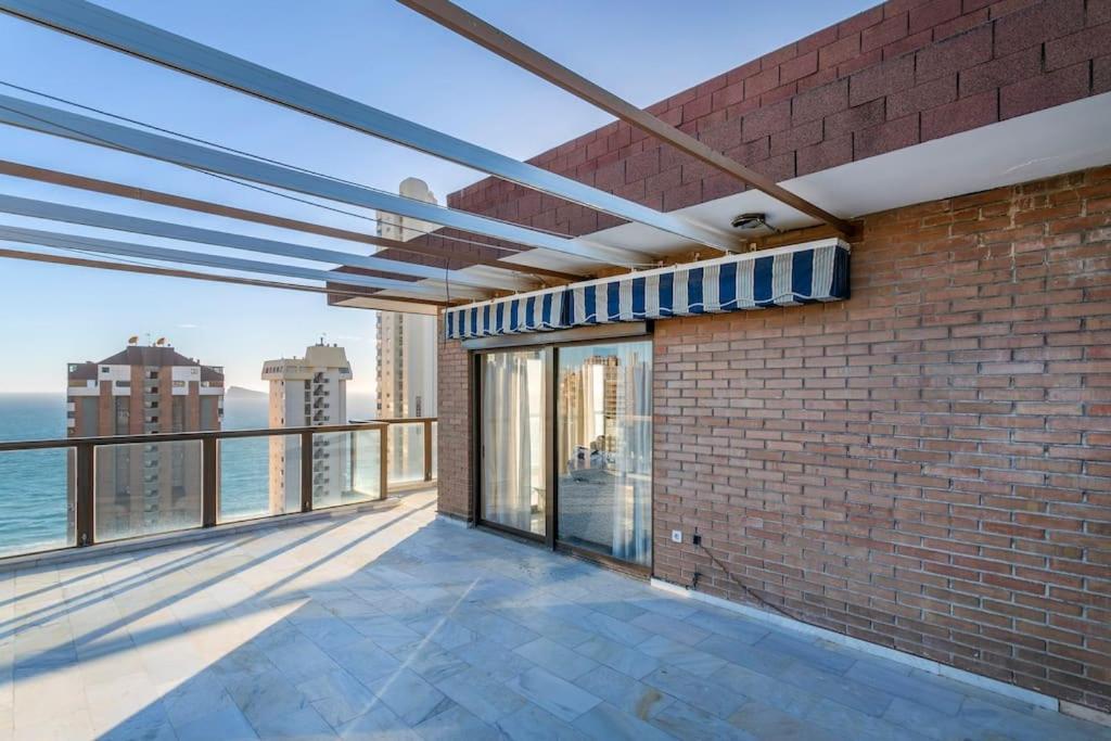 Atico Con Gran Terraza Apartment Бенидорм Екстериор снимка